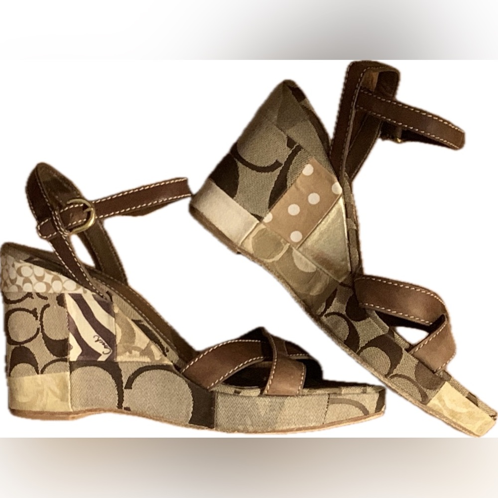 COACH Alina Brown Gold Signature Patchwork Platform Strappy Wedge Sandals 9